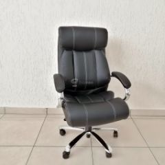Кресло Barneo K-303 для руководителя (черная экокожа) в Копейске - kopejsk.mebel24.online | фото