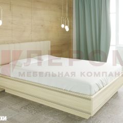 Кровать КР-1013 с мягким изголовьем в Копейске - kopejsk.mebel24.online | фото 1